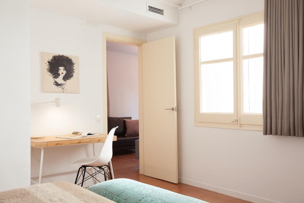 Click&Flat Europa Fira Apartments L'Hospitalet de Llobregat Exterior foto
