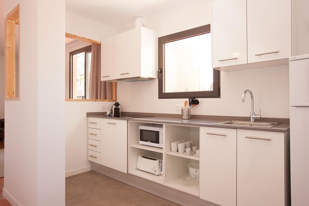 Click&Flat Europa Fira Apartments L'Hospitalet de Llobregat Exterior foto