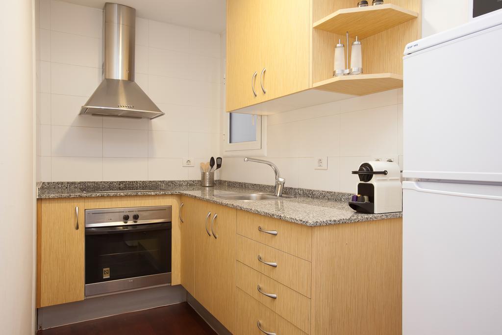 Click&Flat Europa Fira Apartments L'Hospitalet de Llobregat Exterior foto